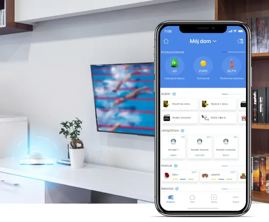 Pakiet oszczędność. Telefon na tle salonu.