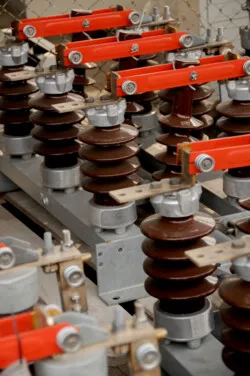 Aparatura średnich napięć